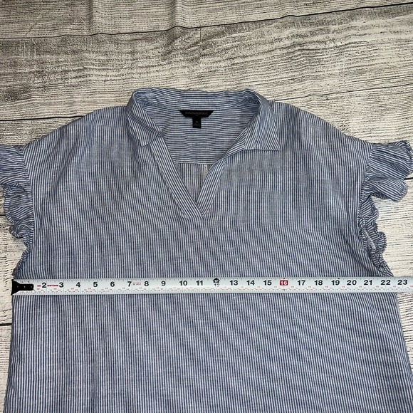 Banana Republic Size Medium Flounce Flutter Sleeve Nautical Bohemian Work Blouse - Picture 8 of 8